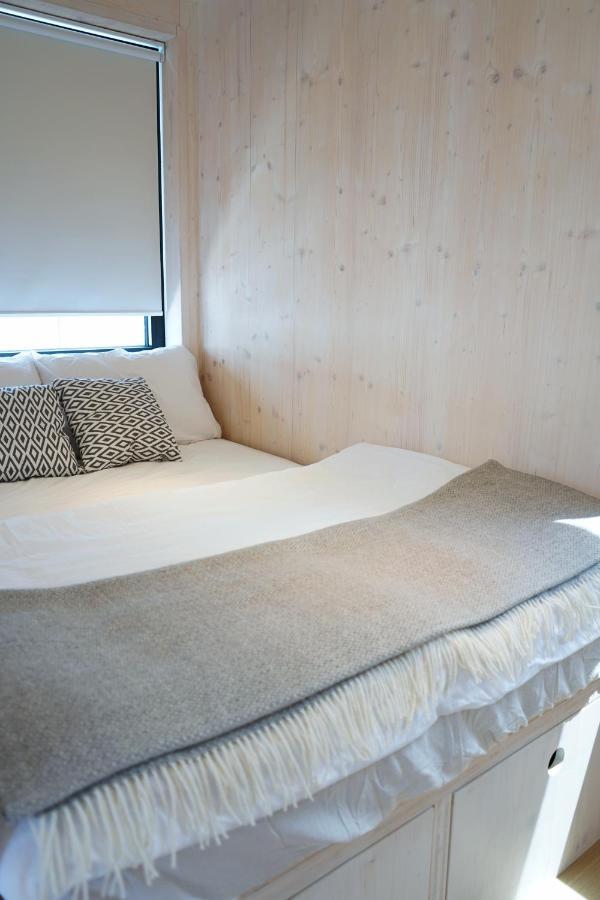 Boutique Style Eco-Beachhouse, Private Jacuzzi Privlaka  Exterior foto